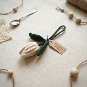 long tulip keychain
